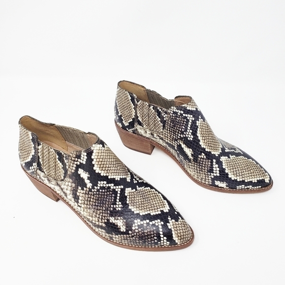 NWOT MADEWELL Sonia Low Leather Snake Chelsea booties - Picture 5 of 10